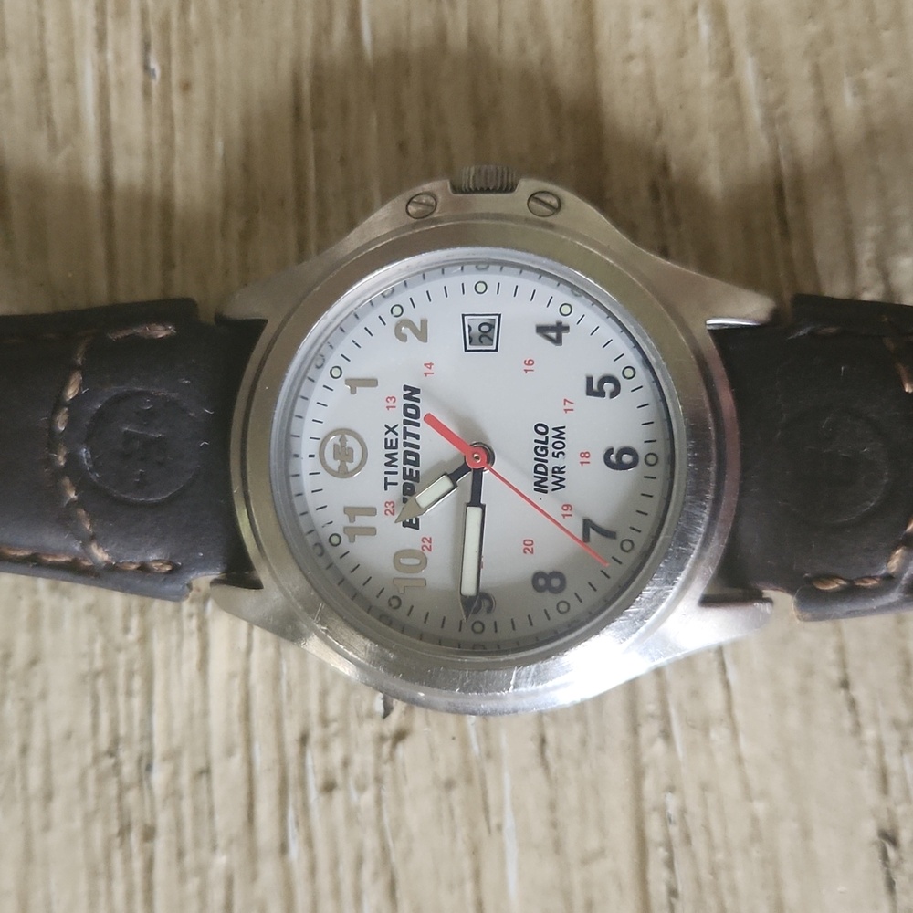 Timex Expedition, date calendar watch. Dark brown leather.